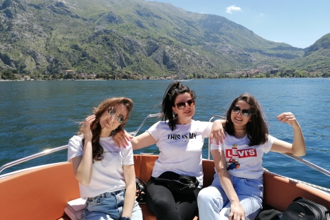 Kotor: Wycieczka łodzią motorową po Zatoce Kotorskiej z lunchem i winem