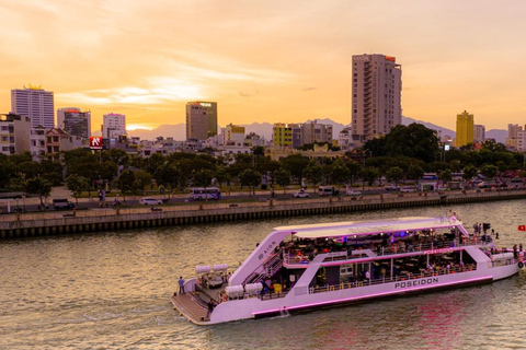 岘港：汉江晚餐游船之旅（含仙沙表演）岘港：汉江晚餐游船之旅，含仙沙表演