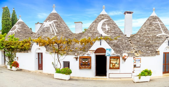 Ab Bari: Tagestour nach Alberobello und Matera