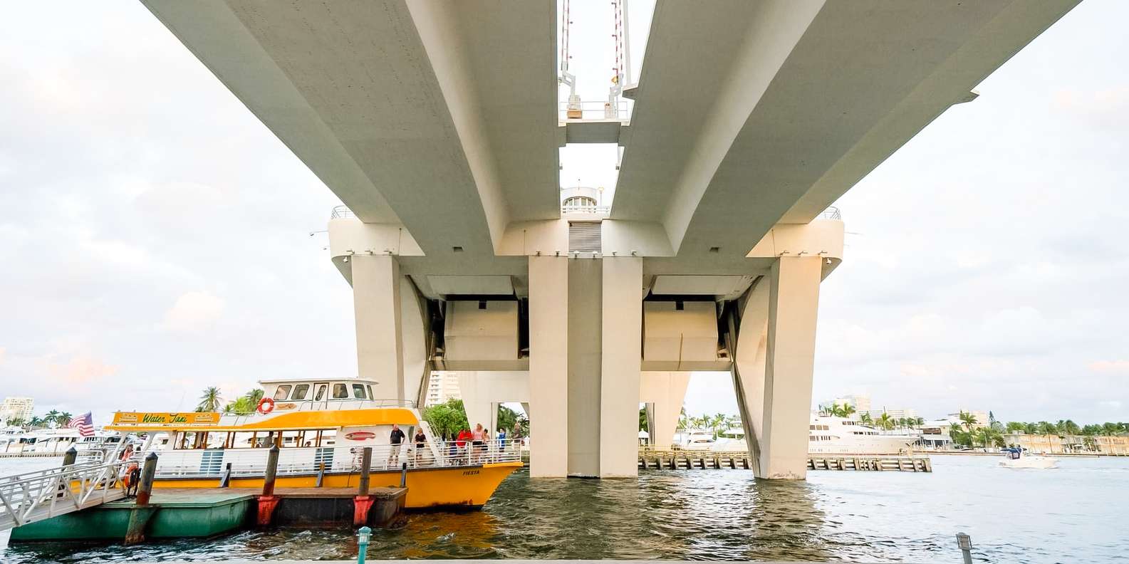 Fort Lauderdale: Water Taxi All-Day Pass