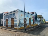 São Filipe, recorrido a pie del centro histórico y el mercado - Housity