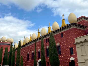 Figueres : Visite guidée du théâtre-musée Dalí