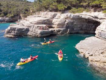 Pula: Sea Adventure – Boat, Kayak, Snorkeling & Cliff Jumps