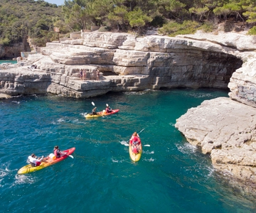 Pula: Sea Adventure – Boat, Kayak, Snorkeling & Cliff Jumps