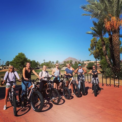 Visit Scottsdale 4-Hour Self-Guided E-Bike Tour in Phoenix