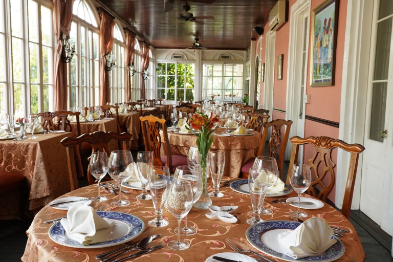 Nassau: wijnlunch in het Graycliff RestaurantGraycliff Wine-lunch