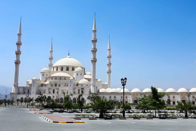 Dubai: Sheikh Zayed Moschee, Fujairah und Khorfakkan TourPrivate Tour auf Spanisch