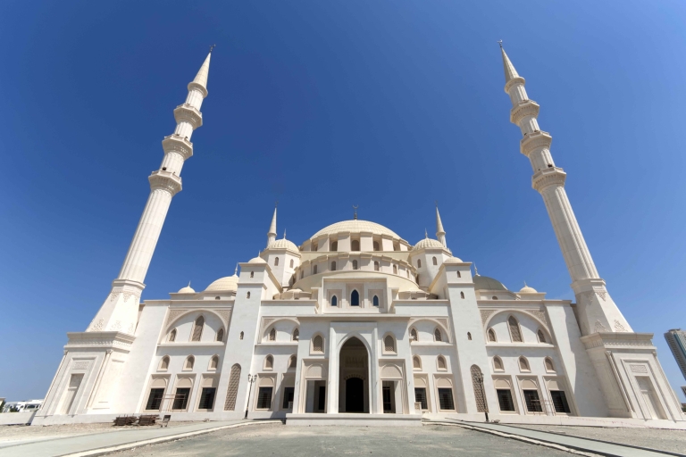 Dubai: Sjeik Zayed-moskee, Fujairah en Khorfakkan-tourPrivétour in het Spaans