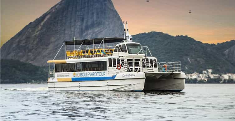 Colagem de mídia