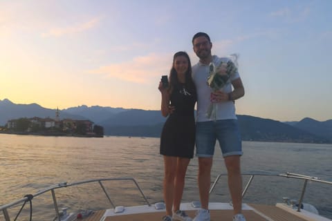 Lake Maggiore: Return Boat Transfer to Borromean Islands