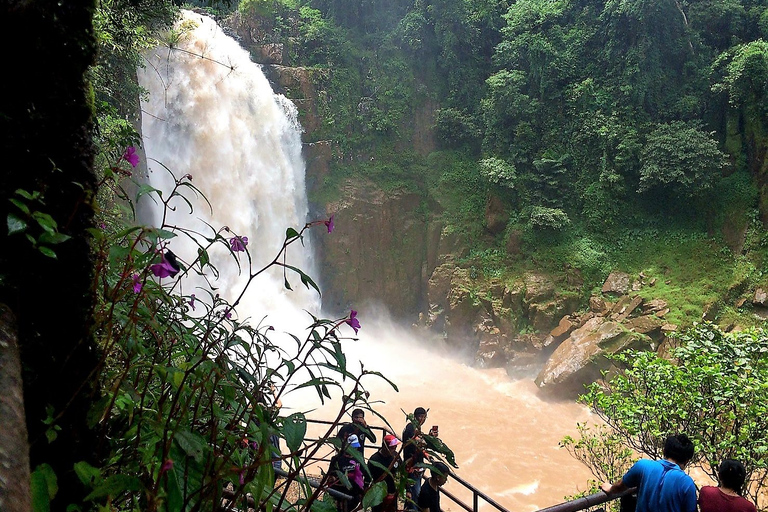 Bangkok: excursión de un día al Parque Nacional Khao Yai con paseo a caballoCompartido 1 día Parque Nacional Khao Yai y Equitación