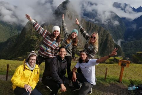 Van Cusco: tweedaagse reis naar Machu Picchu met overnachting