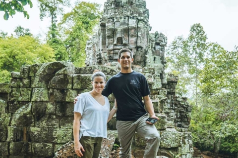 Siem Reap: Prywatna wycieczka jeepem do Angkoru i pływającej wioskiSiem Reap: prywatna wycieczka jeepem do Angkor i pływającej wioski