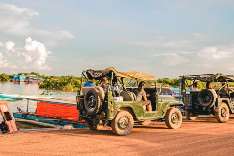 Siem Reap: Private Angkor and Floating Village Jeep Trip