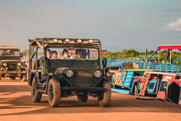 Siem Reap: privétour met jeep naar Angkor en drijvend dorp