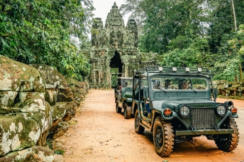 Siem Reap: excursion privée en jeep à Angkor et au village flottant