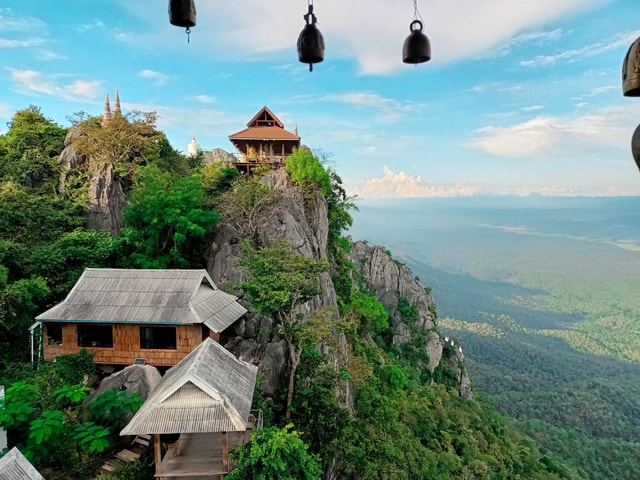 Chiang Mai: Explore the Hidden Temples of Lampang Province