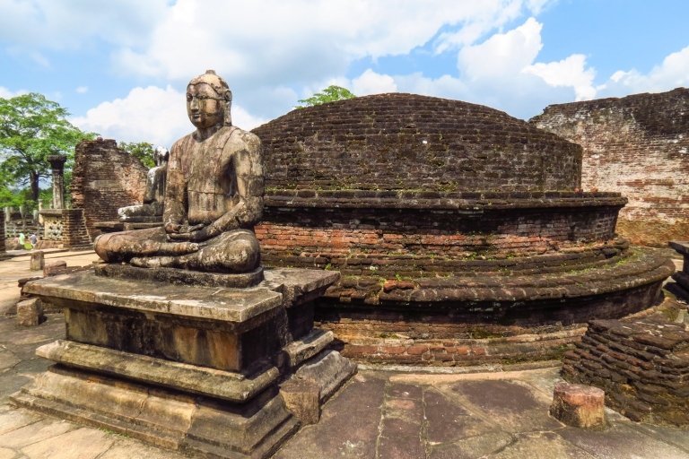Sri Lanka: 7-dniowa wycieczka po kulturze i dziedzictwieOdbiór z Kolombo lub Mount Lavina
