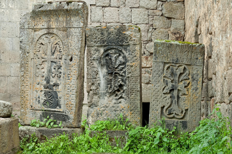 Ereván: Excursión a la Bodega Hin Areni, Tatev y Khndzoresk