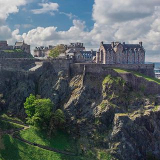Castillo de Edimburgo: tour guiado a pie sin colas