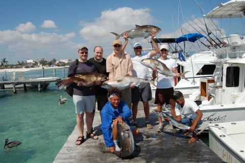 Cancun: gedeelde sportvissersboottocht met drankjesMet ophalen en inleveren van hotel