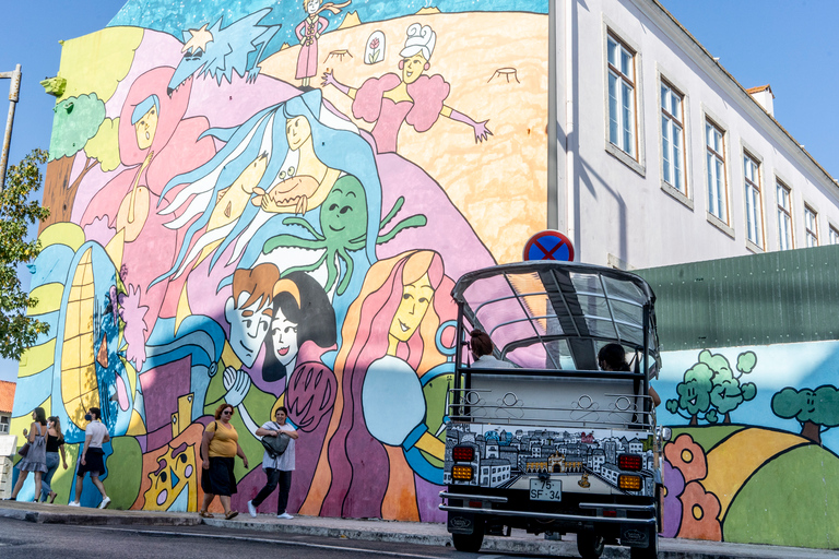 Lisbon: Street Art and Craft Beer Private Tuk Tuk Tour