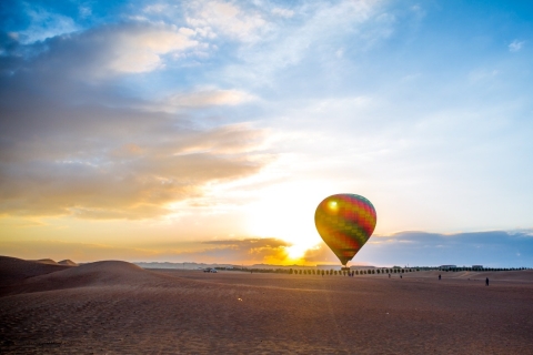 Dubái: tour privado en globo aerostático por el desierto de Dubái