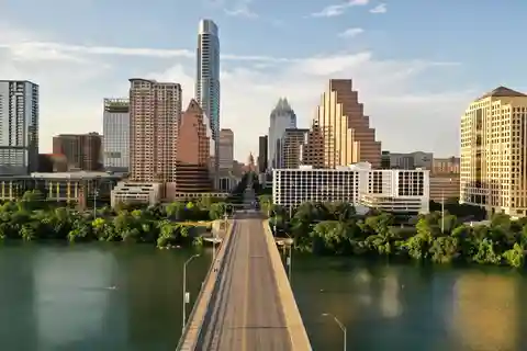 Austin: Sightseeing Tour by Minivan with Commentary