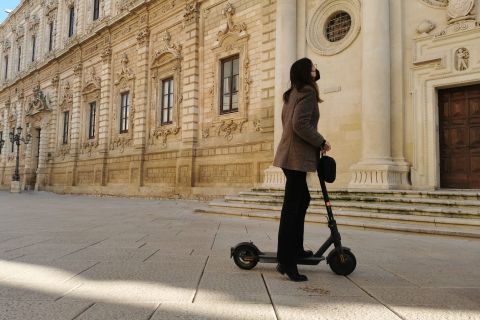 Lecce: Guided Electric Scooter City Tour with Jewish Museum