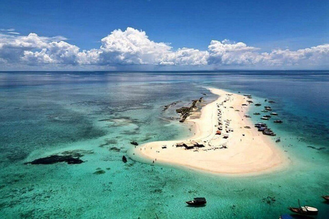 Zanzibar: Stone Town Tour &Prison Island & Nakupenda beach TOUR WITHOUT TRANFER