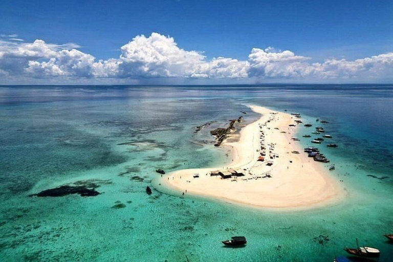 Zanzibar: Stone Town Tour &Prison Island & Nakupenda beach TOUR WITHOUT TRANFER