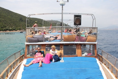 Bodrum - Excursion en bateau sur l'île d'OrakAu départ de Bodrum : excursion en bateau d'une journée complète avec déjeuner et boissons non alcoolisées
