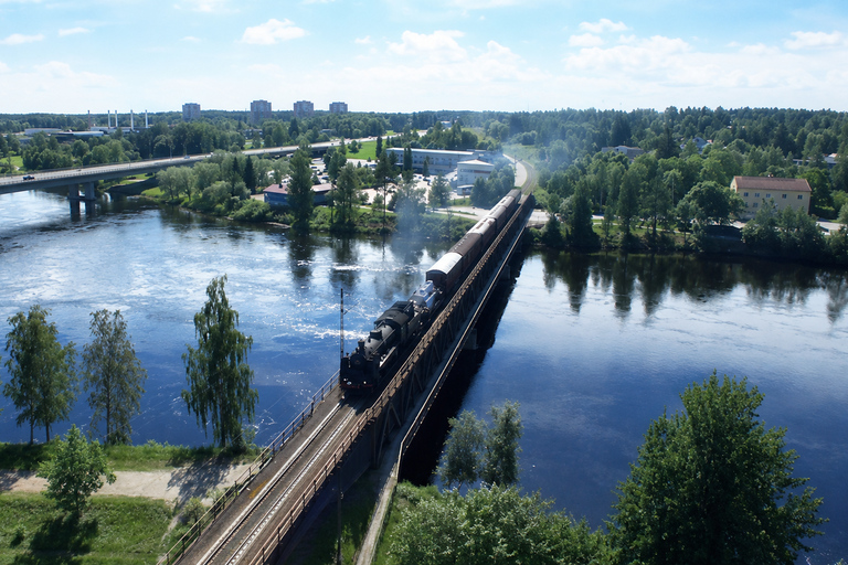 Helsinki: Midsummer Steam Train to Turku & 3-Course Meal