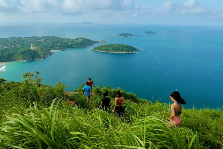 Phuket: Caminhada até o nascer do solCaminhada ao nascer do sol