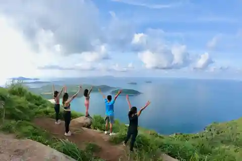Phuket: Hiking to Sunrise