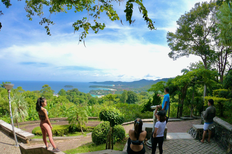 Phuket: Caminhada até o nascer do solCaminhada ao nascer do sol