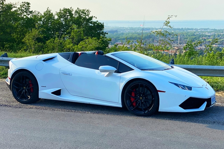 Toronto: Supercar Experience with Optional Lunch 3-Hour Supercar Driving Experience