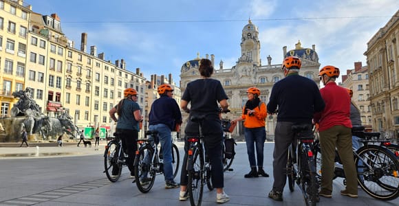 Lyon: 3-stündige geführte E-Bike Tour