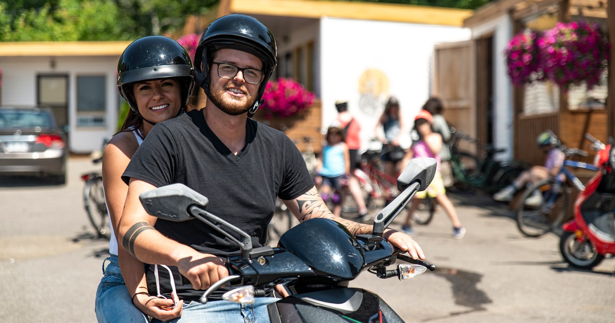 Quebec City : Scooter Guided Tour, Île d'Orléans agrotourism | GetYourGuide