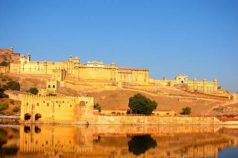 From Delhi: 3 Days Golden Triangle TourTransport + Guide service