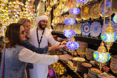Dubai: Tour of Creek, Markets och Emirati House with Tea