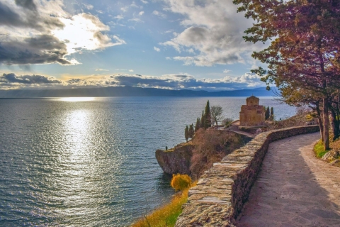 Skopje: tweedaagse tour naar Mavrovo National Park en Lake Ohrid