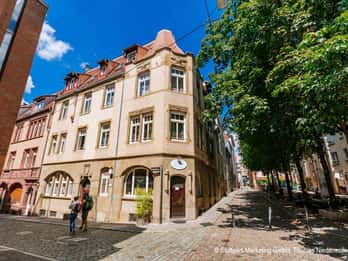 Stuttgart : Visite guidée du quartier des fèves avec des plats souabes