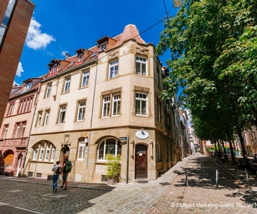 Stuttgart: Bean District Walking Tour with Swabian Food