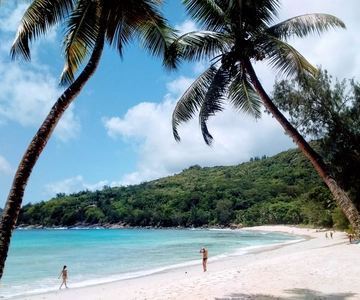 Seychelles: 5-Beach Adventure Tour