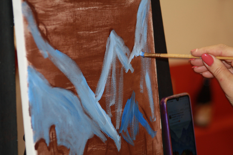 Tbilisi: Creative Workshop with Tea or Coffee & Pick-Up