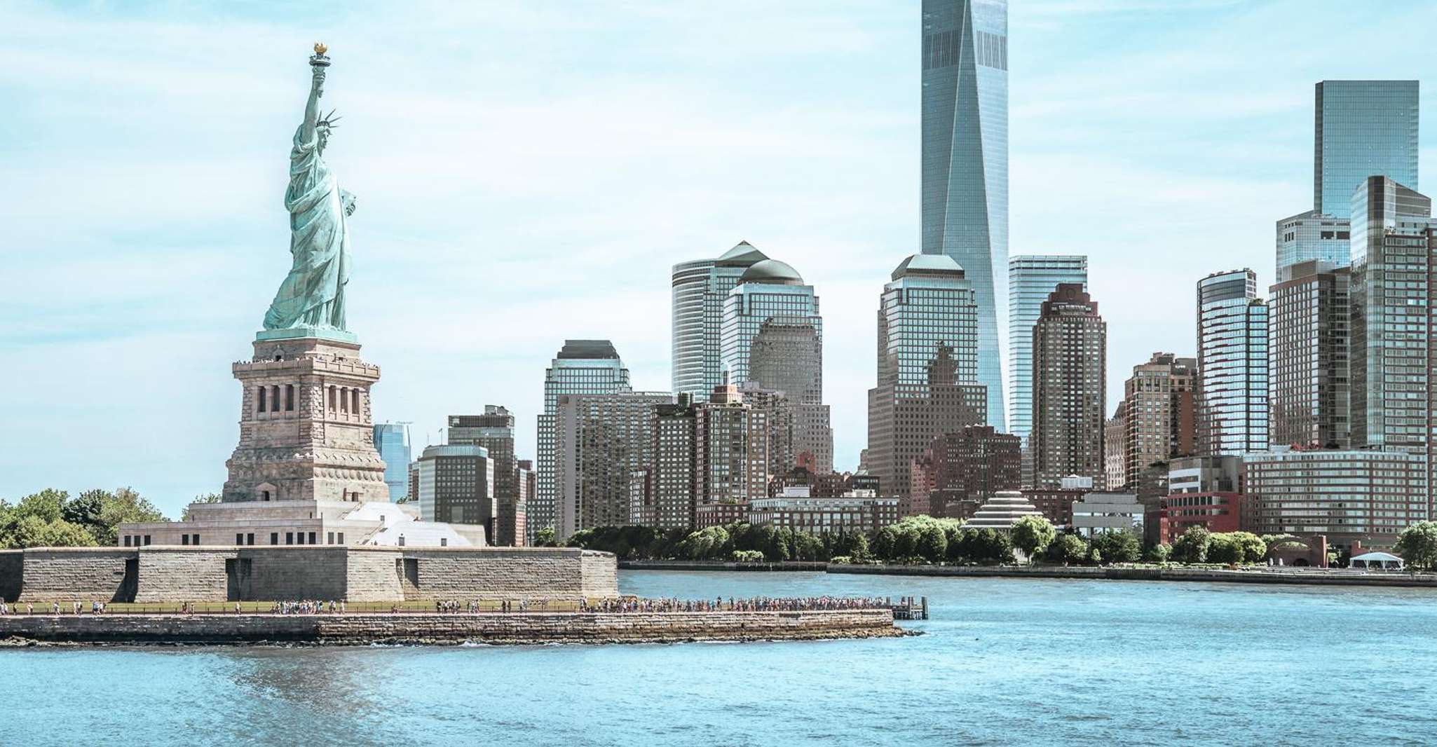 NYC, 1-Hour Cruise Around Statue of Liberty & Ellis Island - Housity