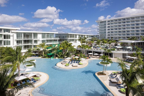 Fort Lauderdale: Pier Sixty-Six Resort Pool Day Pass