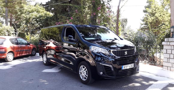 Corfu: Small-Group Sightseeing Tour for Up to 6 Guests
