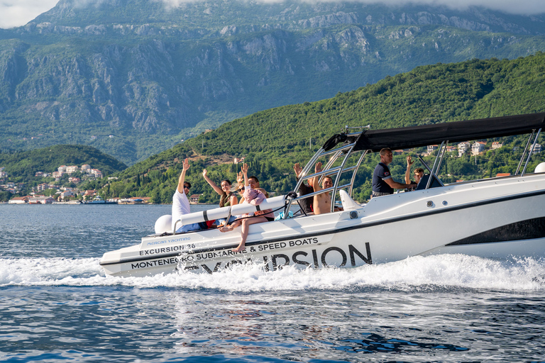 Kotor : Grotte bleue et Notre-Dame des Rochers Tour en bateau en groupe